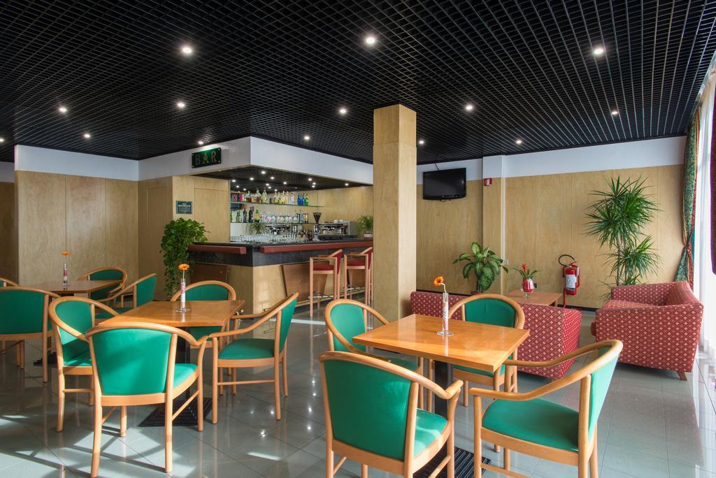 Meditur Hotel Pomezia Bagian luar foto